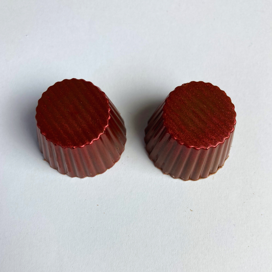 Lys chokolade med karamel og lakrids - 2 stk.